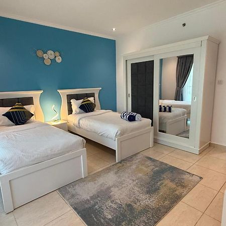Premium Dubai Marina Two Bedroom Apartments With Sea View - Family Only 외부 사진