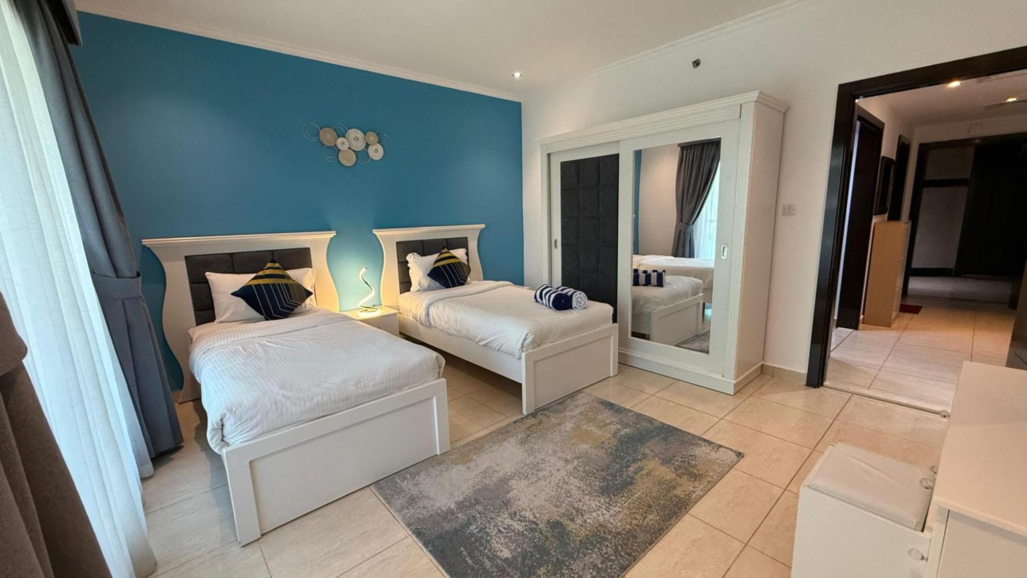 Premium Dubai Marina Two Bedroom Apartments With Sea View - Family Only 외부 사진